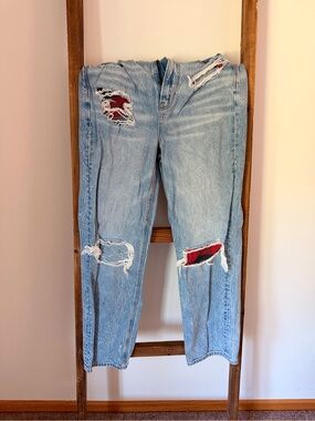 American Eagle Outfitters Light Blue Distressed Jeans with Red Patch Details